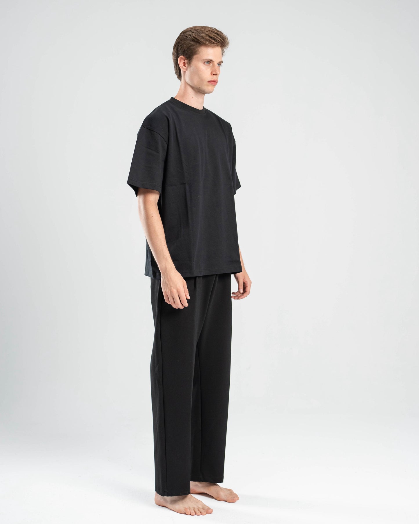 Relaxed Black Tshirt